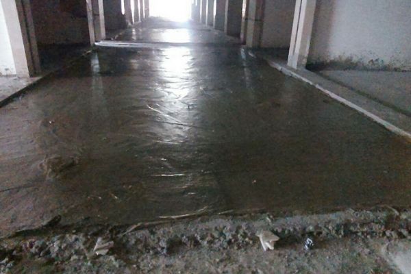 بررسی معایب کف‌سازی با فوم بتن